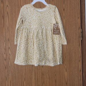 Little girls Willow and Wyatt dress size 2t